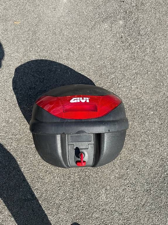 Sonstige Dekorationen & Accessoires: Roller Heckbox – Gebraucht aus Ebikon von Bubich 1