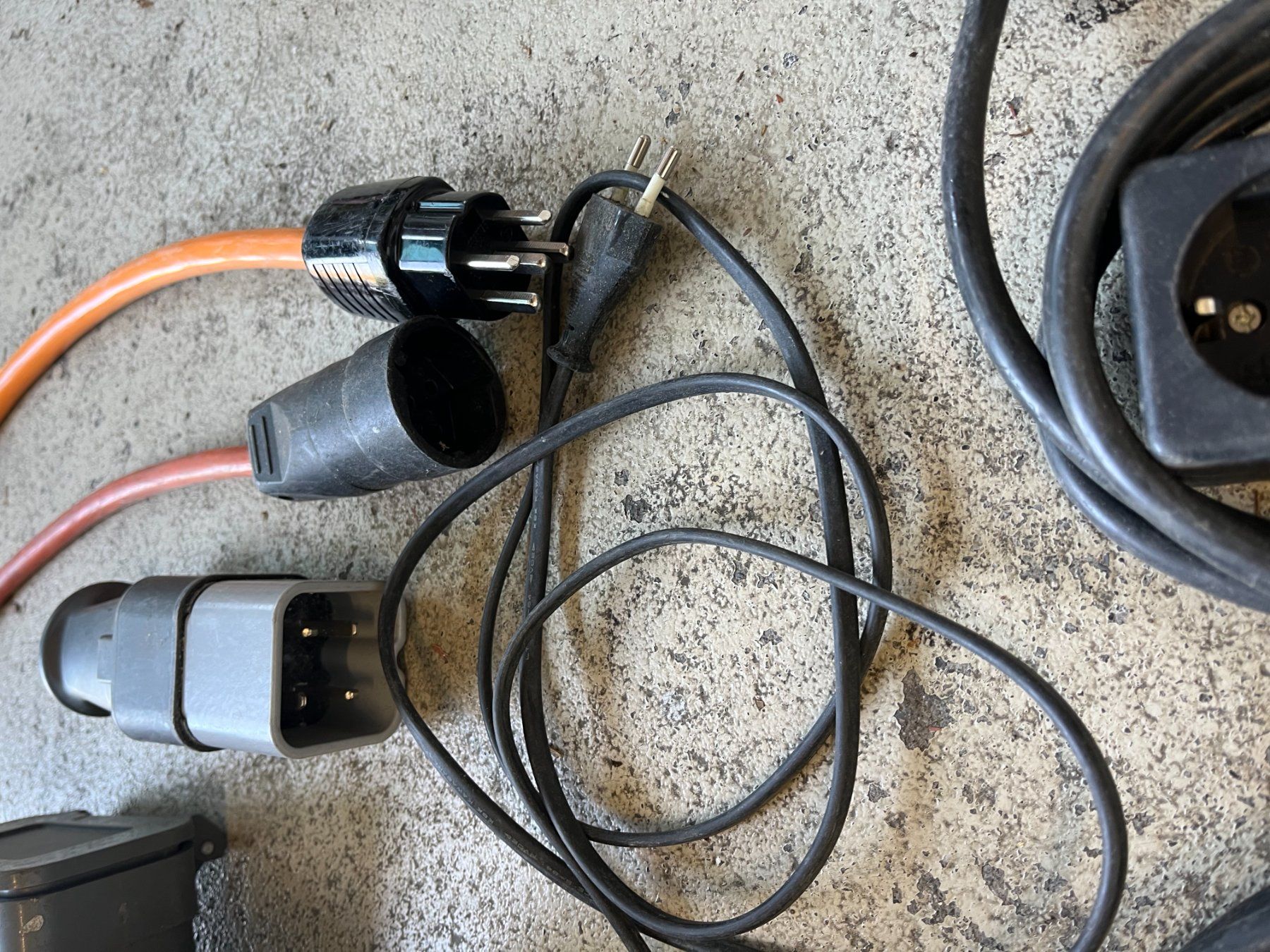 Cavi: Elektrokabel-Kiste – Usato da Dintikon venduto da Redgar58 6