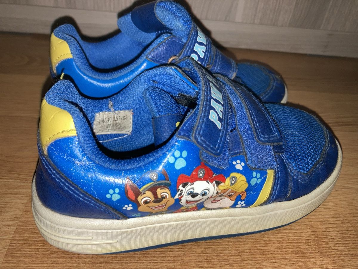 Scarpe per ragazzi: Paw Patrol Turnschuhe Gr. 27 – Usato da Emmenbrücke venduto da JJ_89 3