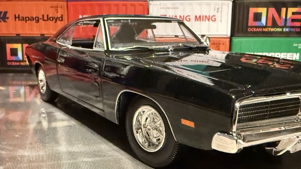 Dodge Modellautos: Dodge Charger 1969 1:18 – Neu (gemäss Beschreibung) aus Basel von Zomeg 5