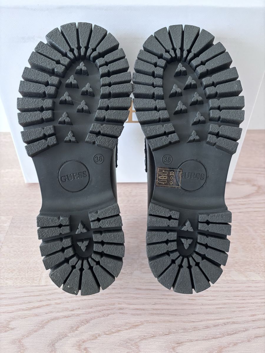 Guess Scarpe da donna: Guess Loafer – Nuovo (secondo la descrizione) da Weinfelden venduto da can_r565 3