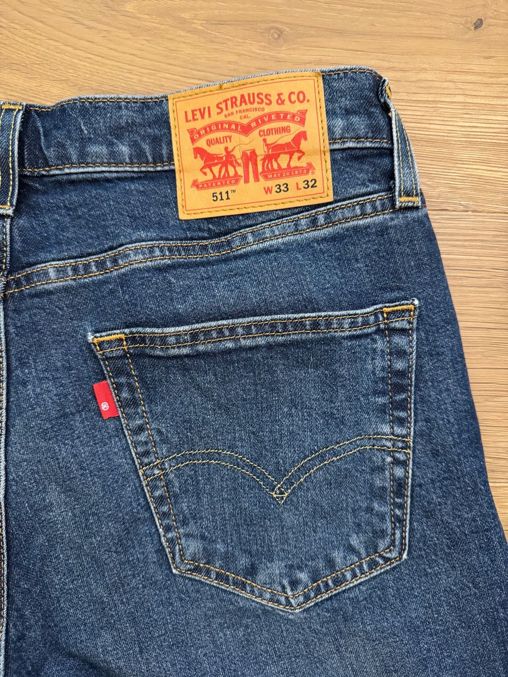 Levi's Jeans: Levis 511, Gr. 33/32 – Neu (gemäss Beschreibung) aus Erlenbach ZH von lschneid