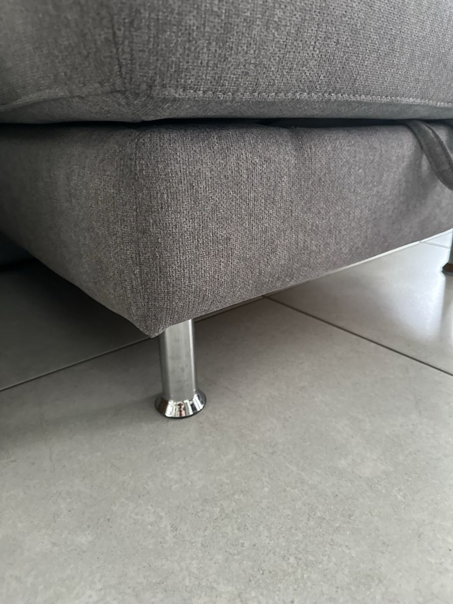 Sofas: Ecksofa mit Bettfunktion und Stauraum  – D'occasion à Safenwil par Kruemmelchen91 5