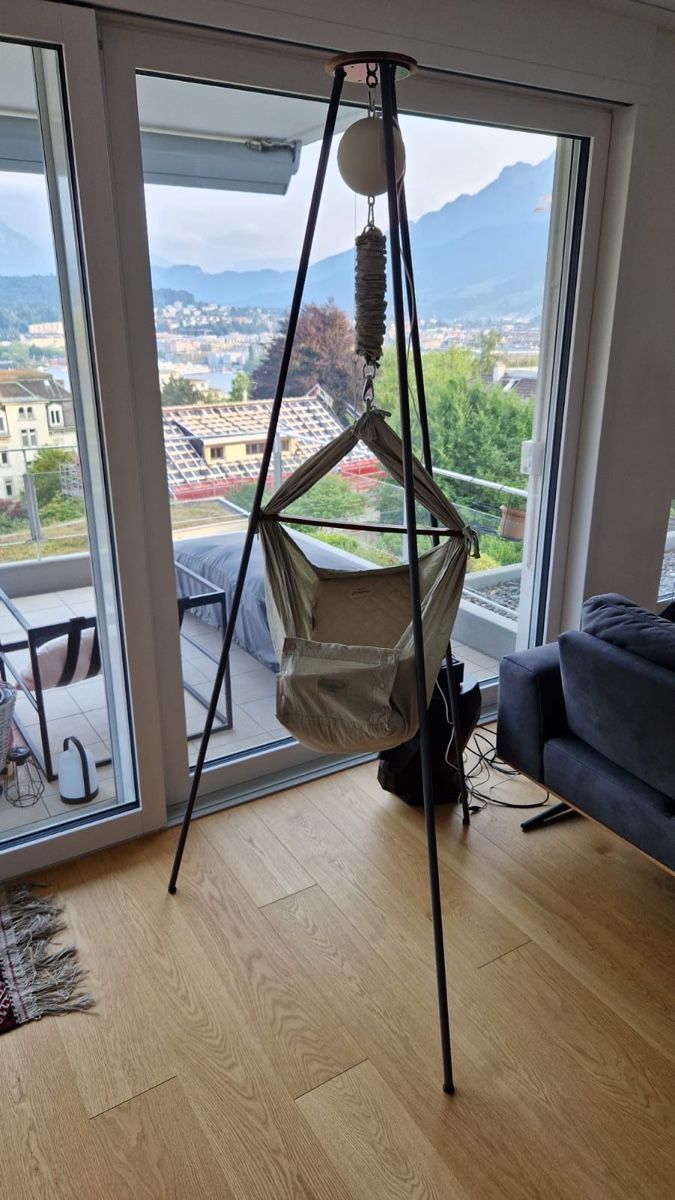 Moonboon Sdraiette & Sdraiette a dondolo: MoonBoon with stand and motor  – Usato da Rüschlikon venduto da Sukhi_H