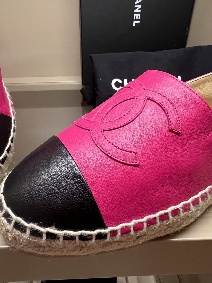 Chanel Scarpe da donna: Chanel Espadrillas – Nuovo e nell'imballaggio originale da Zürich venduto da christina100 1