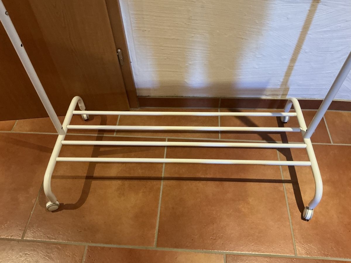 Ikea Guardaroba: KLEIDERSTÄNDER – Usato da Müllheim Dorf venduto da vieste77 2