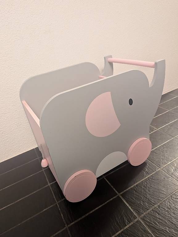 Giocattoli: Lernlaufwagen Elefant  – Usato da Effretikon venduto da sar_x7yl