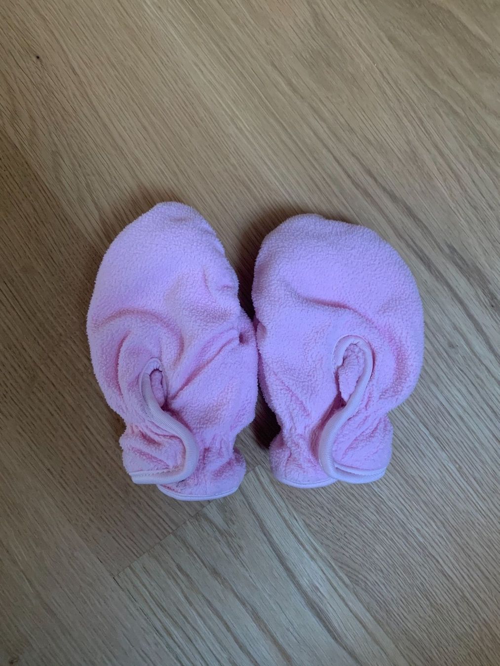 Guanti: Handschuhe 12-24 Monate – Usato da Dinhard venduto da PS83
