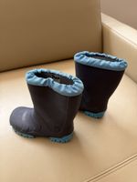 Kids blue rainboots Size 27 very good condition