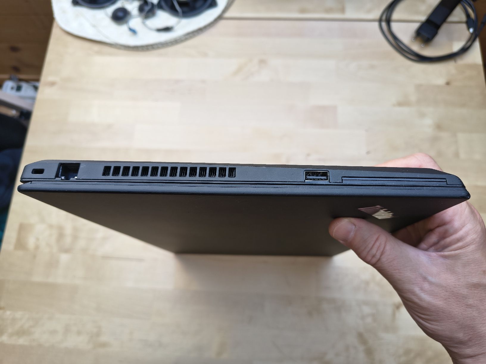 Lenovo Notebook: Thinkpad T15 16GB in mint condition – Usato da Rebstein venduto da sho_7yky 6
