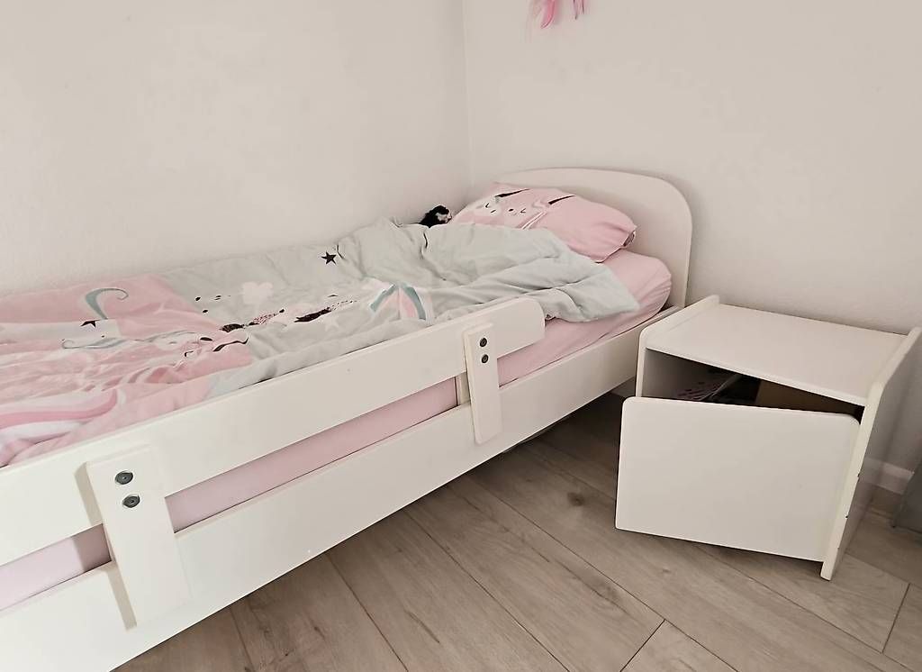 Letti: Cadre de lit 90x200,sommier, chevet – Usato da Fully venduto da cvivi75