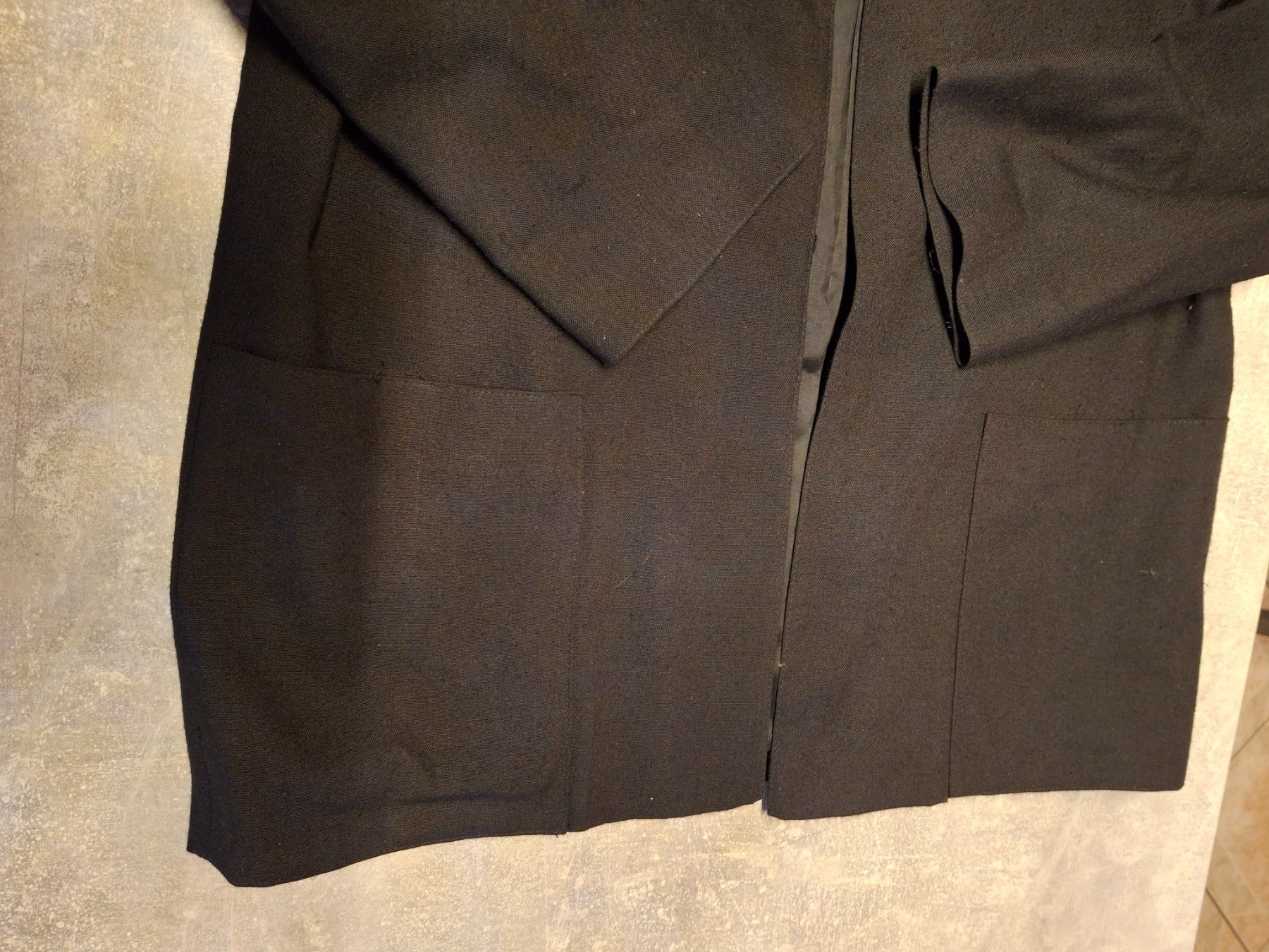 Giacche: Veste blazer noire taille 40 – Usato da Villiers venduto da san_jn5w 2