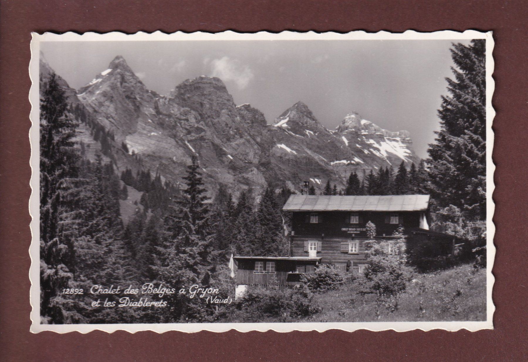 Cartoline postali: GRYON - Chalet des Belges - Les Diablerets – Usato da Pully venduto da nicecards
