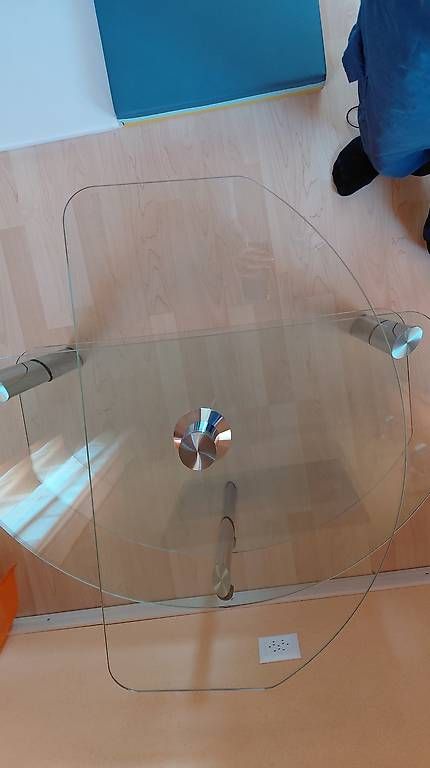 TV Möbel: TV Glasmöbel  – Gebraucht aus Utzenstorf von manuela.r 1