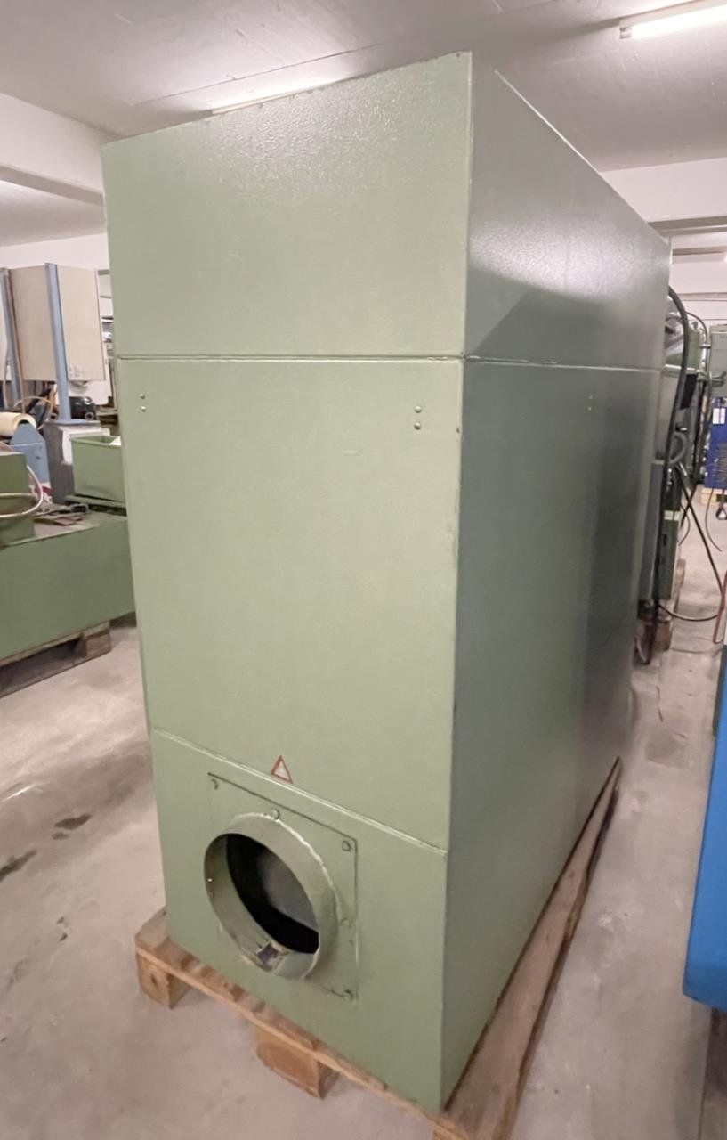 Tutte le macchine: Staubsauger  UMWELTTECHNIK IPTC  BE-TOP/F – Usato da Brügg BE venduto da mullermachines 2
