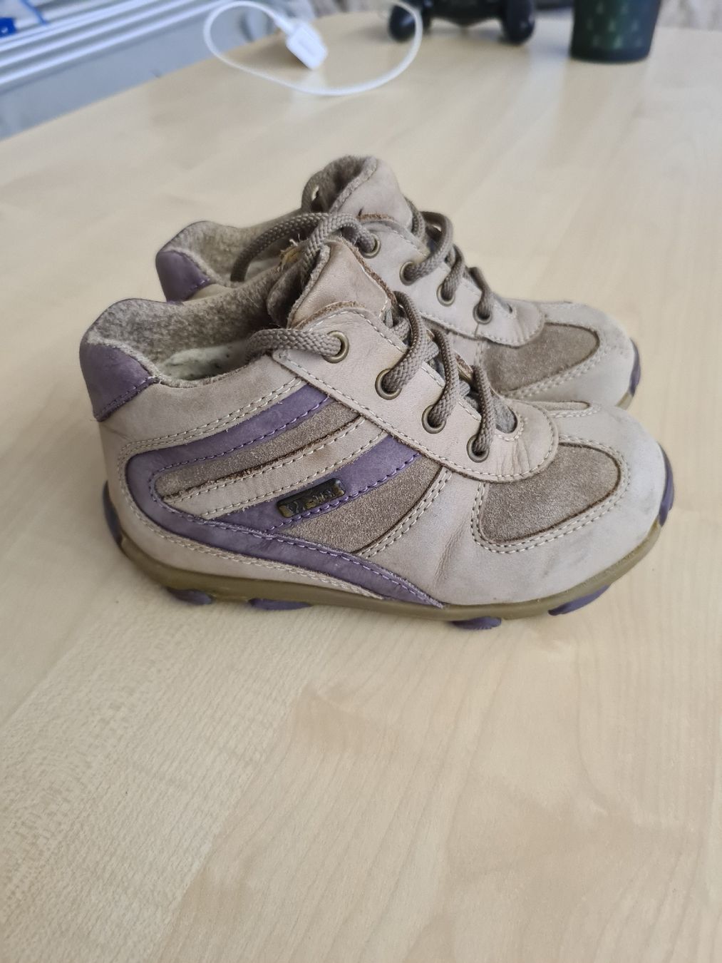 Elefanten Scarpe per ragazzi: Kinderschuhe Gr. 24 der Marke elefanten – Usato da Sissach venduto da pablum87 2