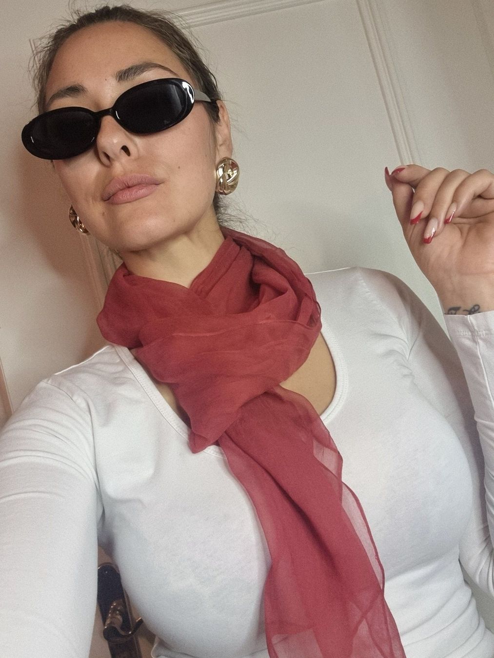 Foulards, Tücher & Schals: Schicker Seidenschal, rot, transparent, Herbst-Look – Gebraucht aus Wald ZH von CapLux