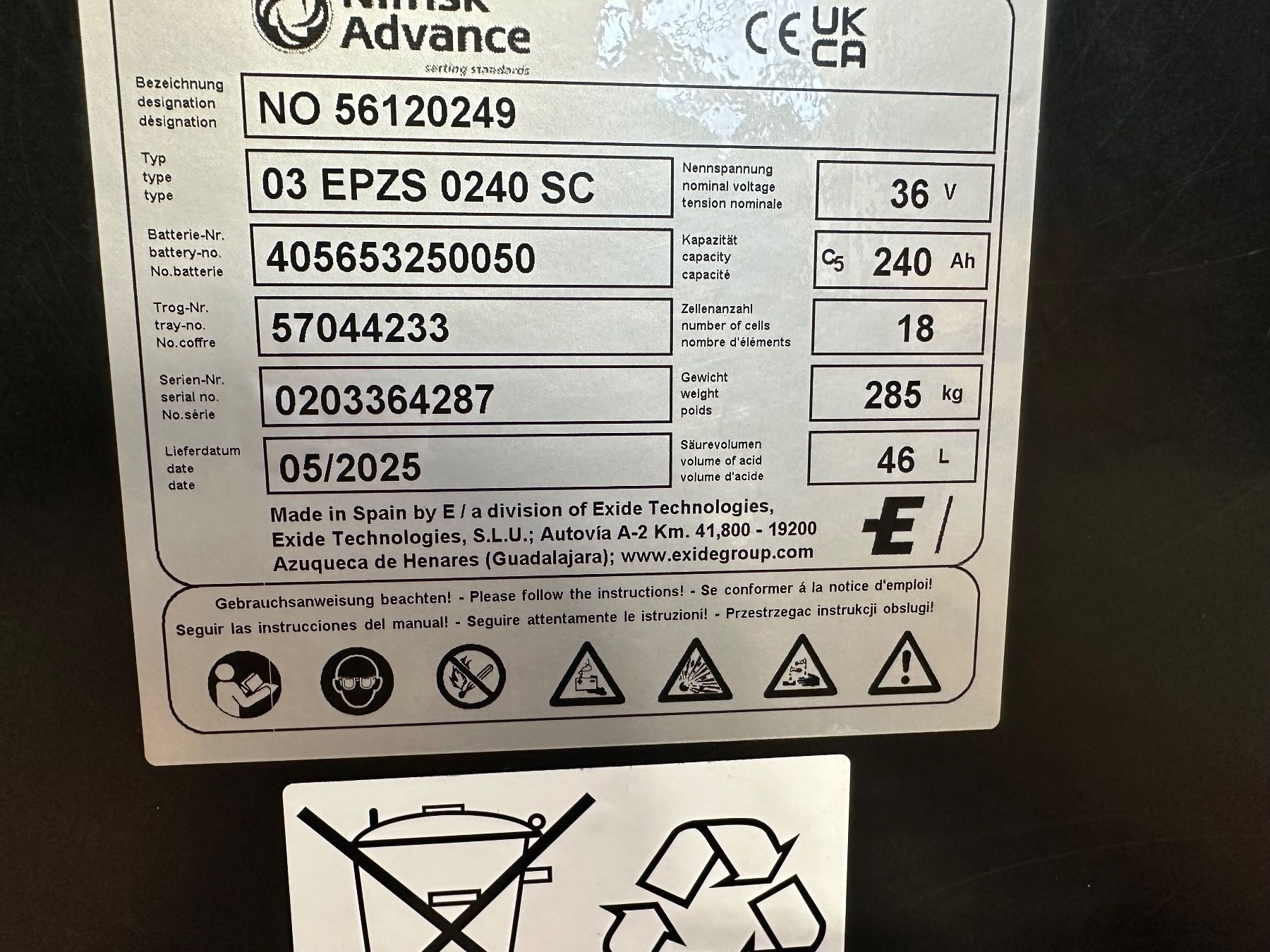 Tutte le macchine: 36 V Batterie Neu Scheuersaugmaschine – Usato da Bettwiesen venduto da chili1 3