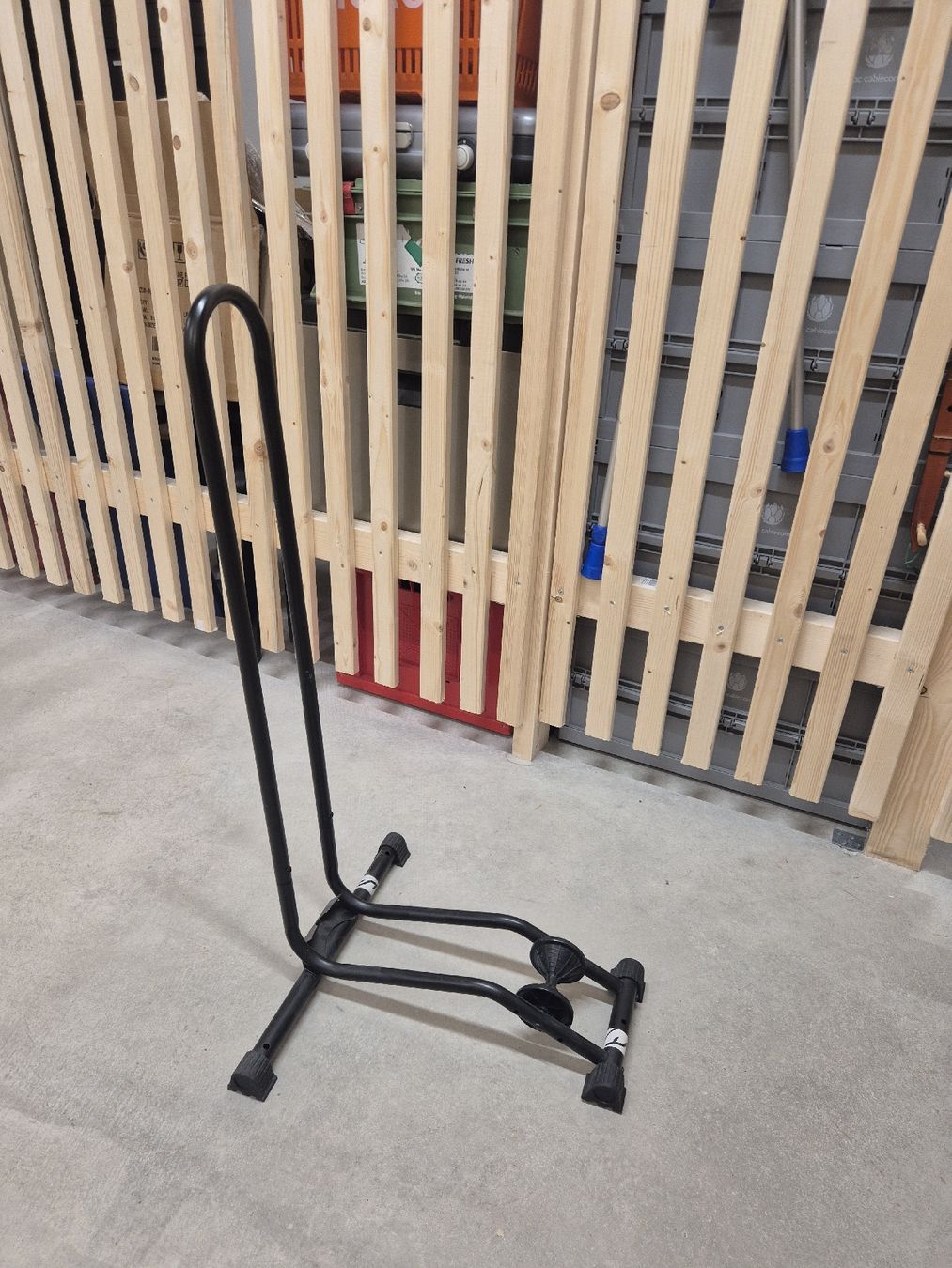 Supporti per biciclette: einzelne Velohalterung – Usato da Bettwiesen venduto da dariia.s