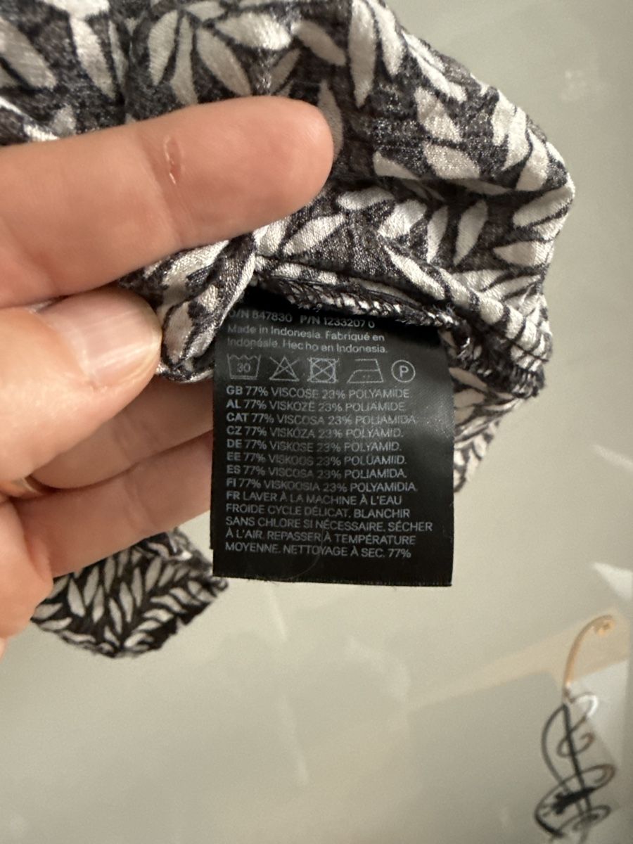 H&M Vestiti: Sommerkleid Viskosemischung Gr.M – Usato da Winkel venduto da _OachKatzerl_ 1