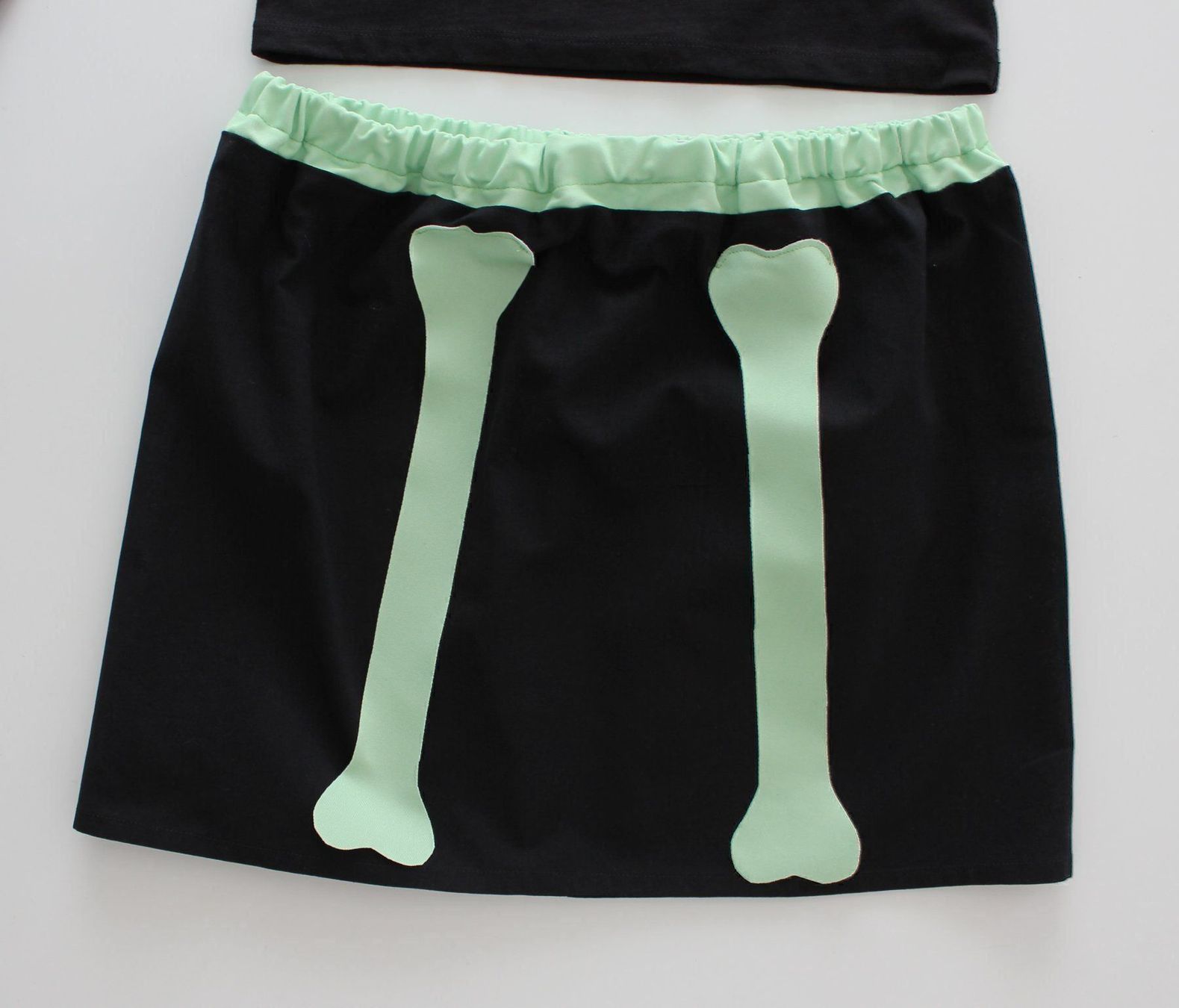 Costumi: Costume squelette / Skelett t.122 - 128 – Nuovo e nell'imballaggio originale da Peseux venduto da CoolShoping 2