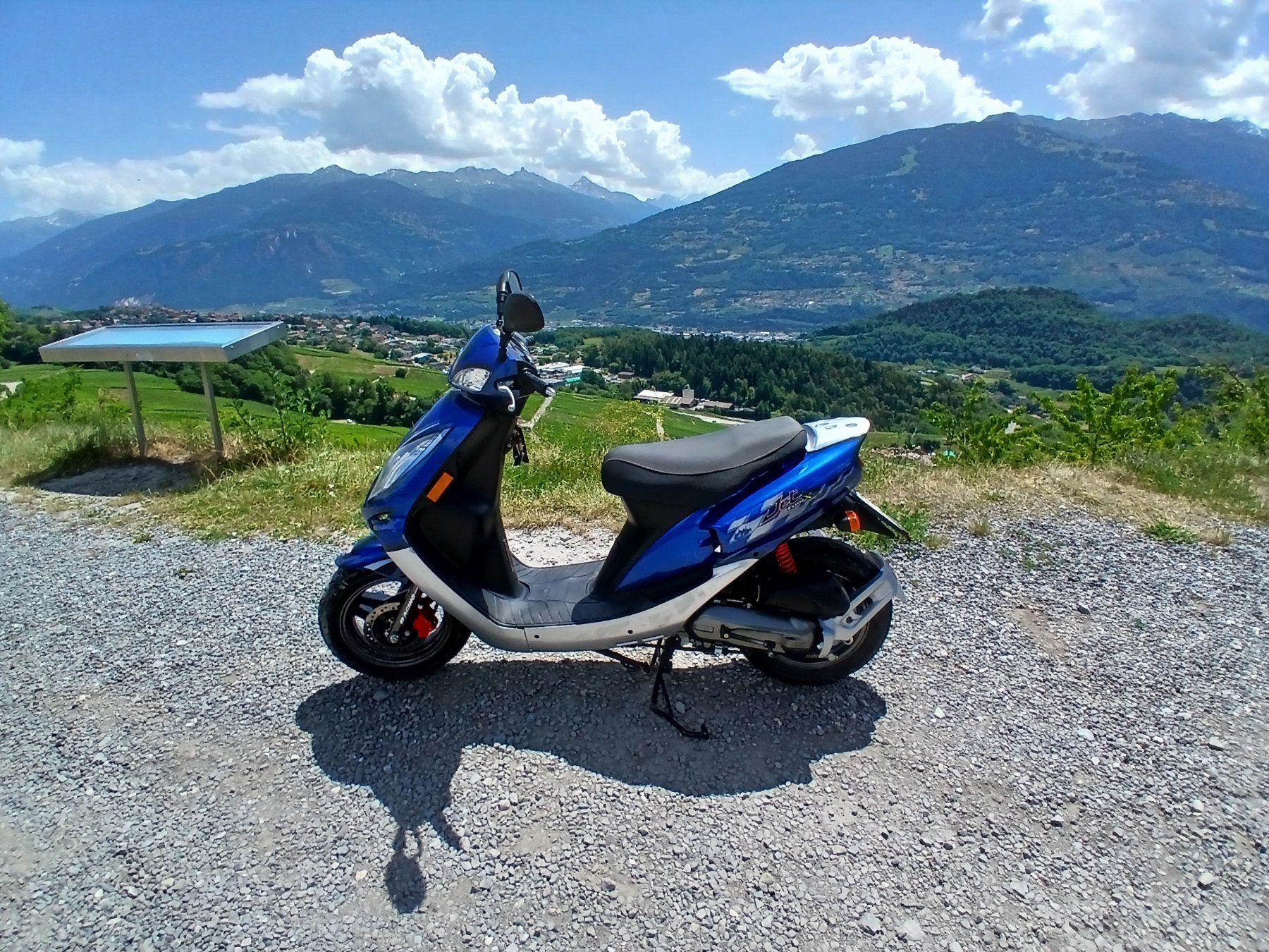 Sym Scooter: Scooter SYM JET  euro x 50 – Usato da Savièse venduto da ago_6wq2