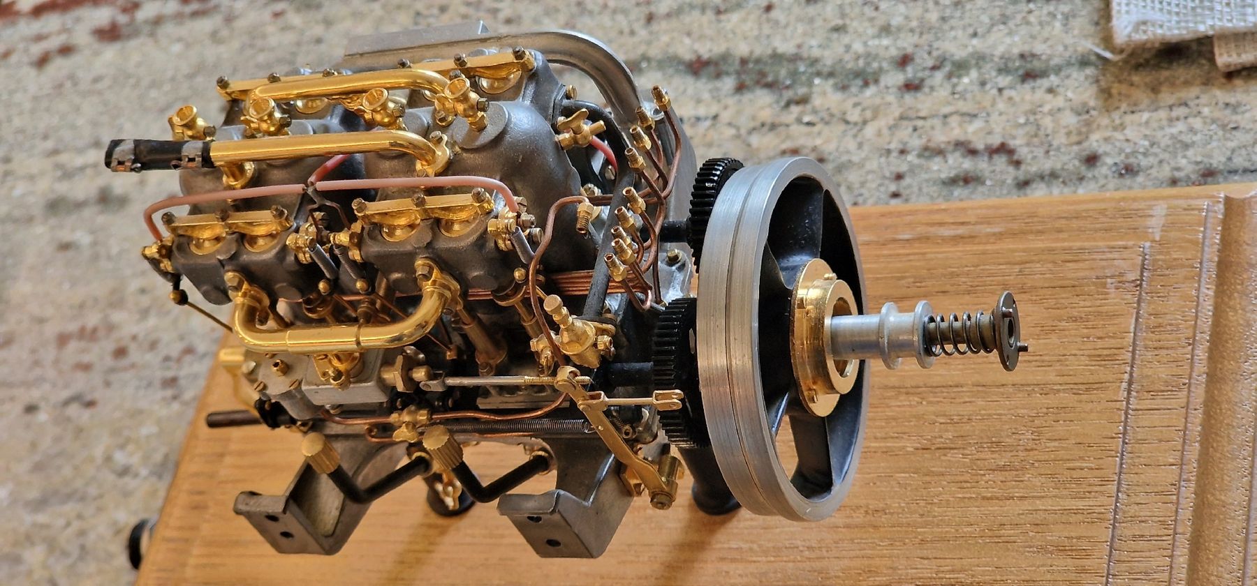 Modellbausätze & Standmodelle: Mercedes Simplex Modellmotor – Gebraucht aus Rorschacherberg von proudschweiz