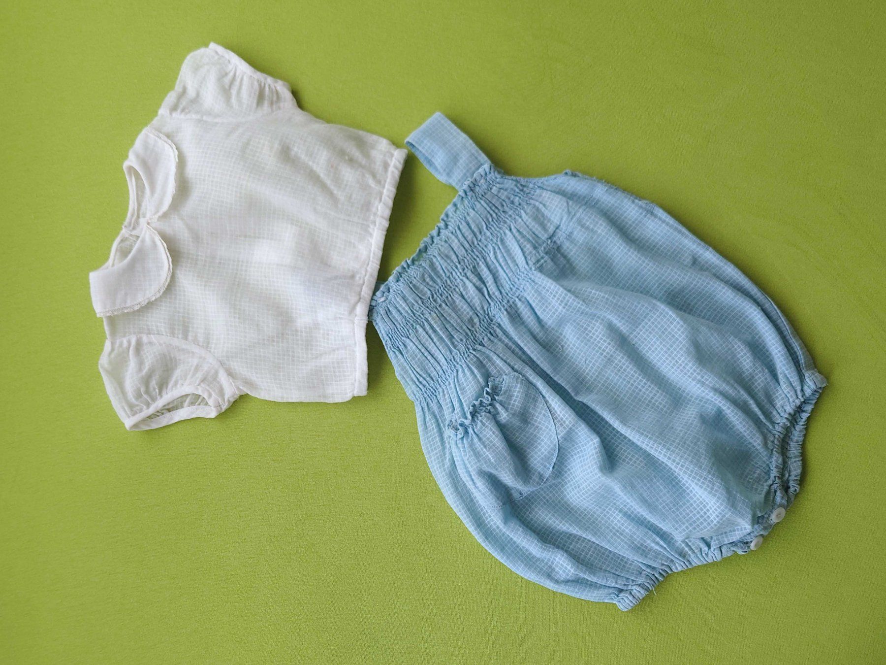 Vestiti & Gonne: Zwei Nostalgie Sommer "Chleidli" – Usato da Pfäffikon SZ venduto da truek 1