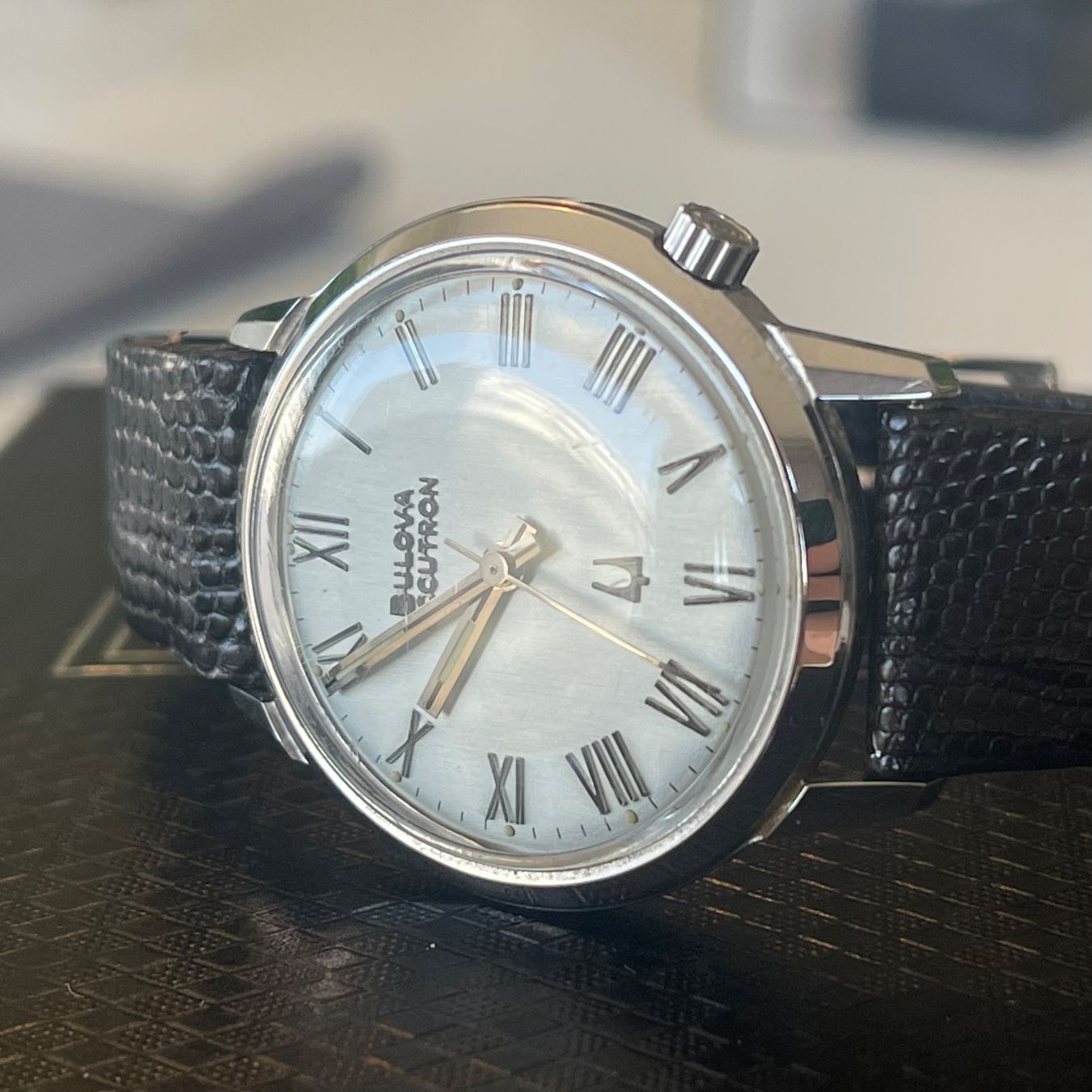Bulova Orologi: Bulova Accutron 1975 (NOS) – Nuovo e nell'imballaggio originale da Lausanne venduto da logiknet 2