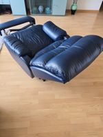 Bequemer Relaxsessel, dunkelblaues Leder