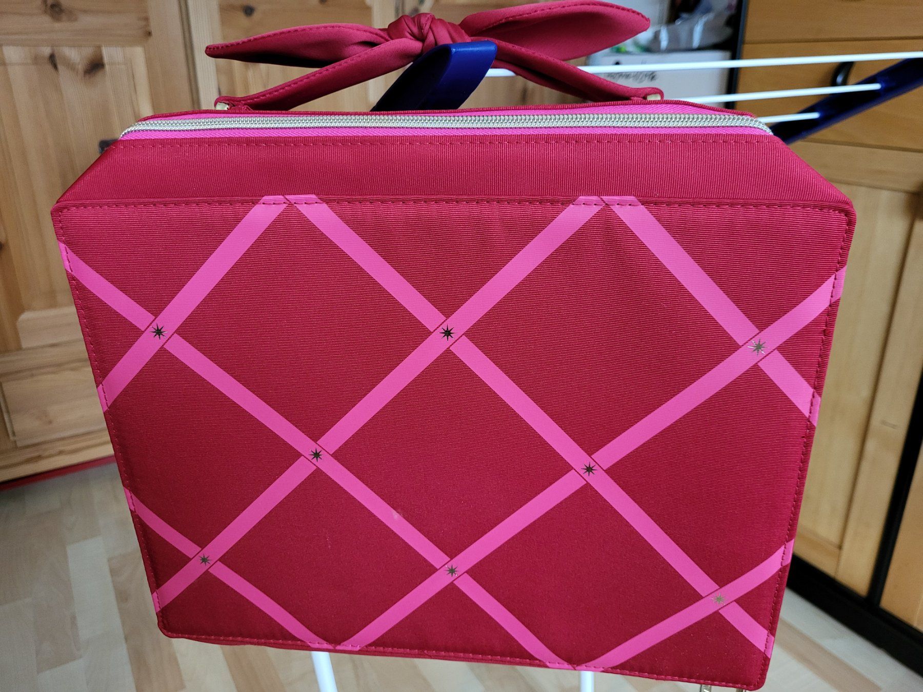 Valigie: The BEAUTY BAG – Usato da Bolligen venduto da Jsamsung