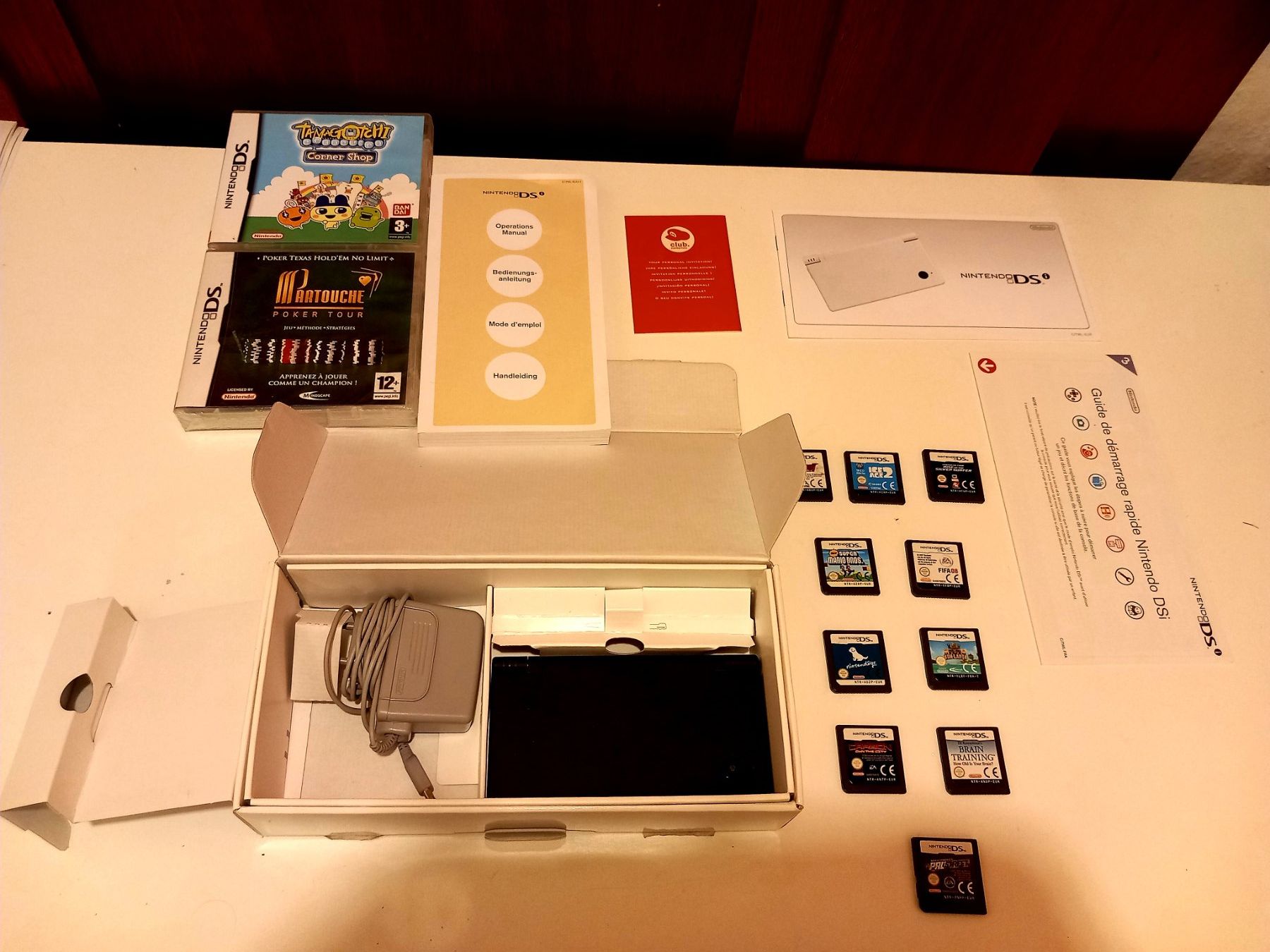 Nintendo Console: Nintendo DS + 12 jeux – Usato da Carouge GE venduto da CLODIAR