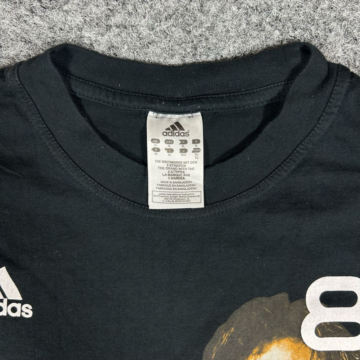 Adidas T-shirt: Kaka Adidas – Nuovo (secondo la descrizione) da La Sagne NE venduto da Matlasape 2
