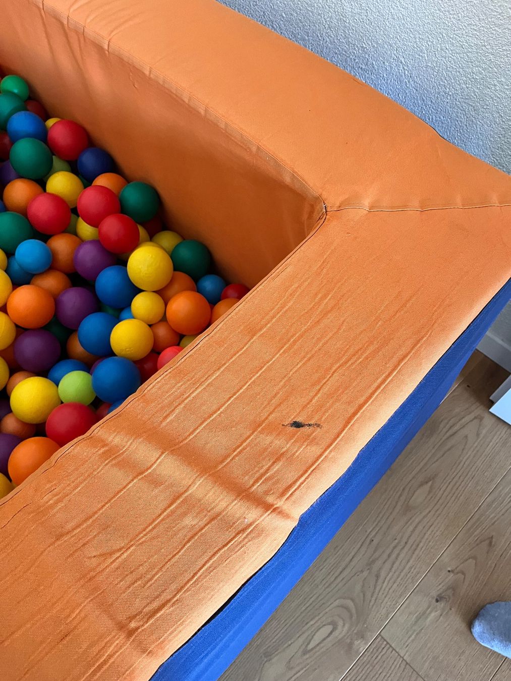 Jouets: Bällebad gebraucht – D'occasion à Seon par Mr.Crabs 1