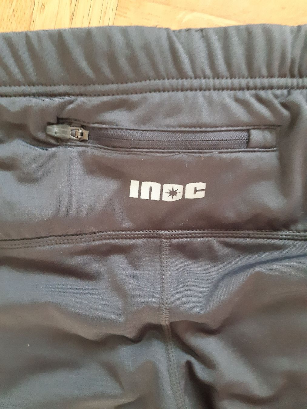 Pantaloni: Herren-Jogginghosen – Nuovo (secondo la descrizione) da Aarau venduto da crissta 4