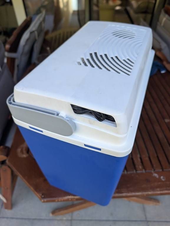 Frigoriferi & Refrigeratori: Kühlbox Thermobox elektrisch – Usato da Allschwil venduto da mangojuice 3