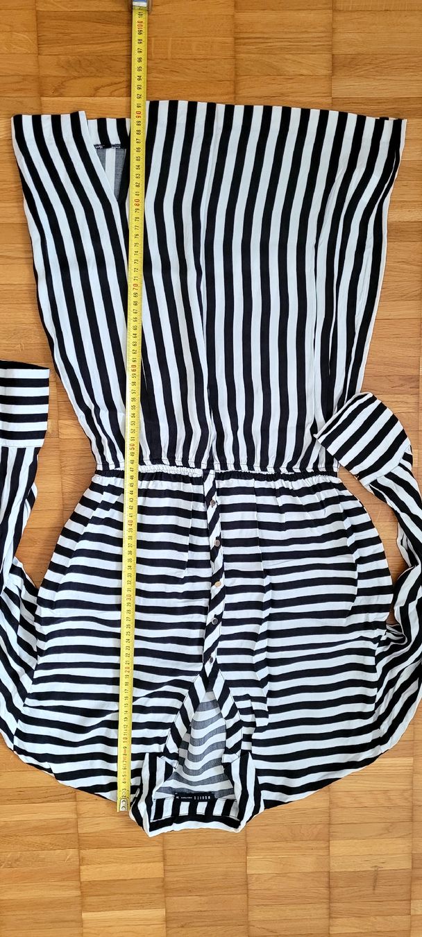 Vestiti: Gestreiftes Kleid von MOHITO Gr 36 neu – Nuovo (secondo la descrizione) da Emmenbrücke venduto da gatasalvache 5