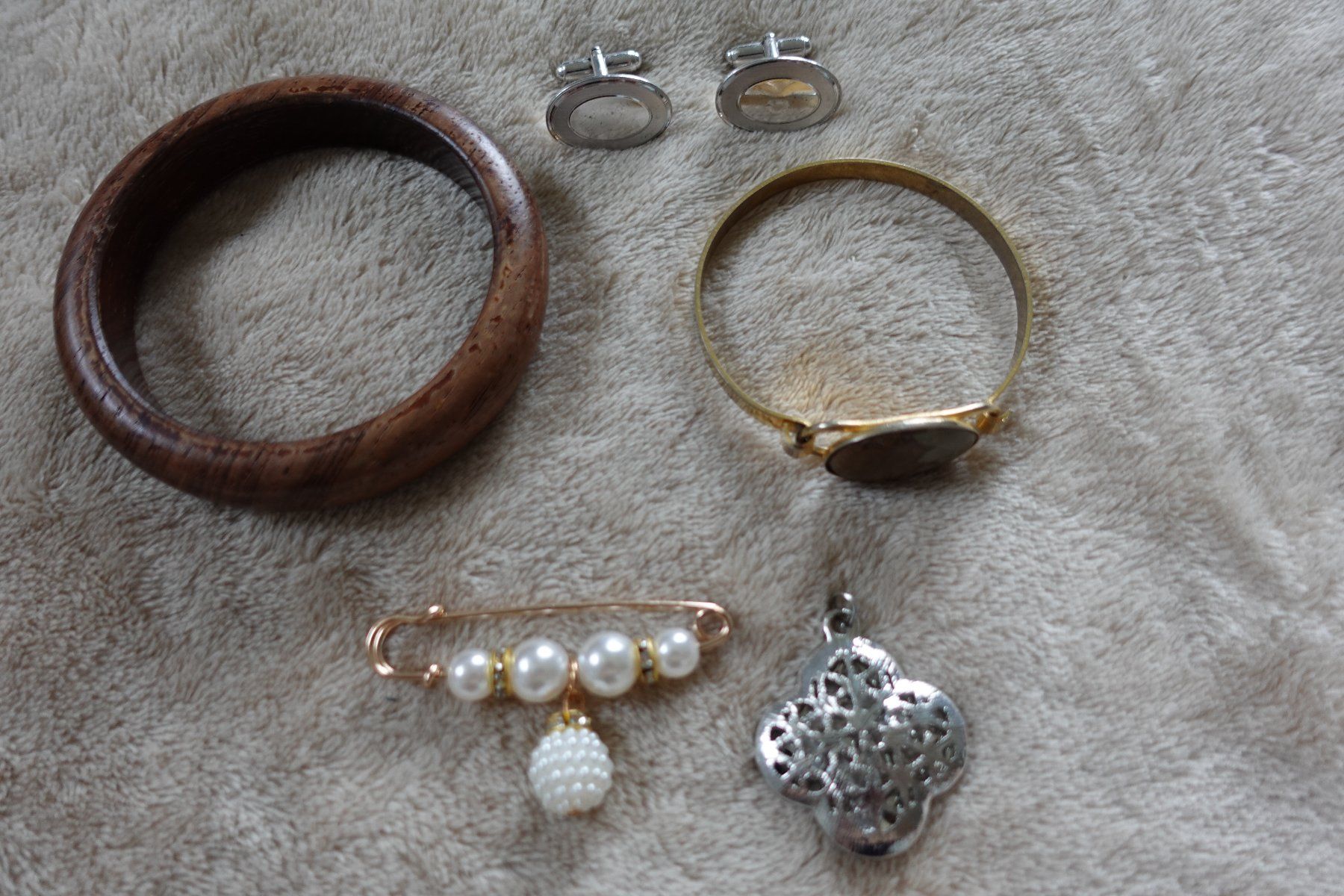 Altri gioielli: 1 schönes 22 teiliges Modeschmuck Set – Usato da rorschach venduto da Babsi64 4