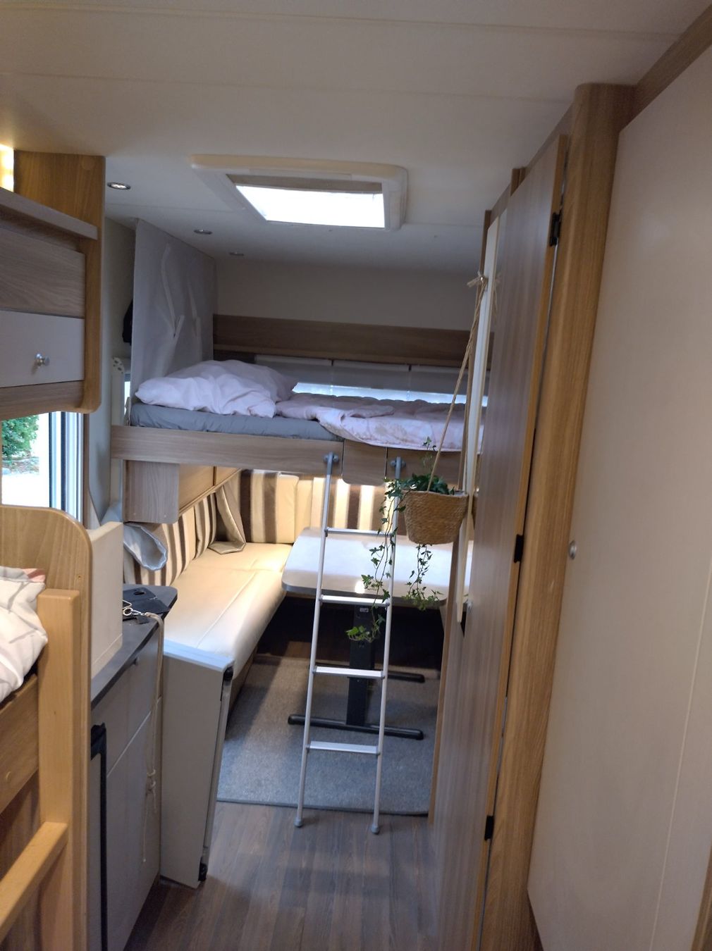Bürstner Camping Fahrzeuge: Wohnwagen – Gebraucht aus Gretzenbach von Cobra71 1