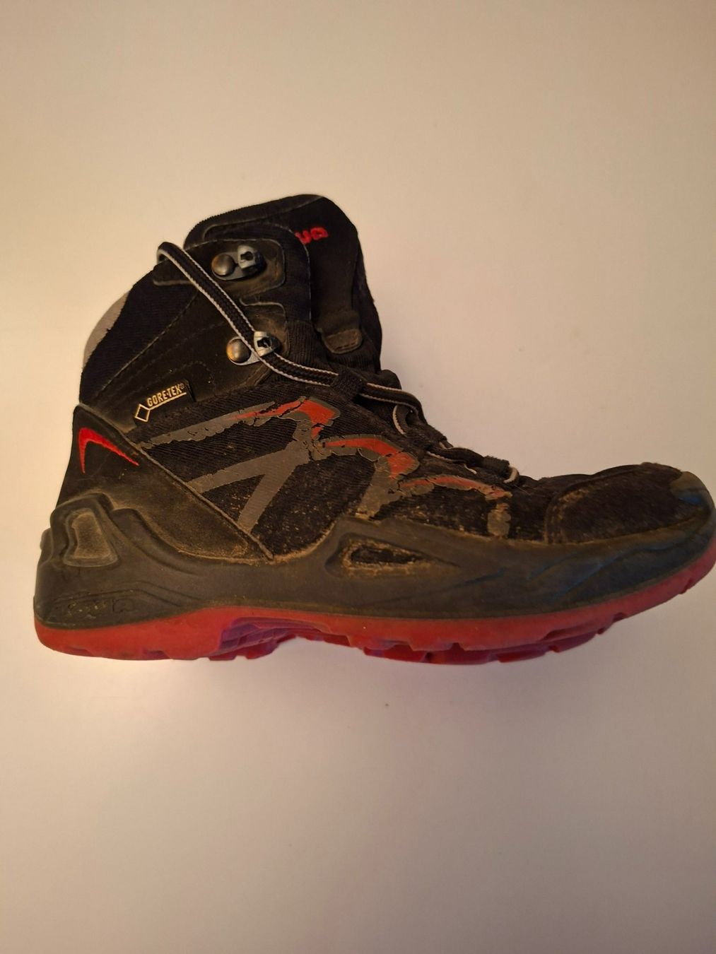 Lowa Scarpe da uomo: Wanderschuhe Lowa – Usato da Lohn SH venduto da Zwierbel 2