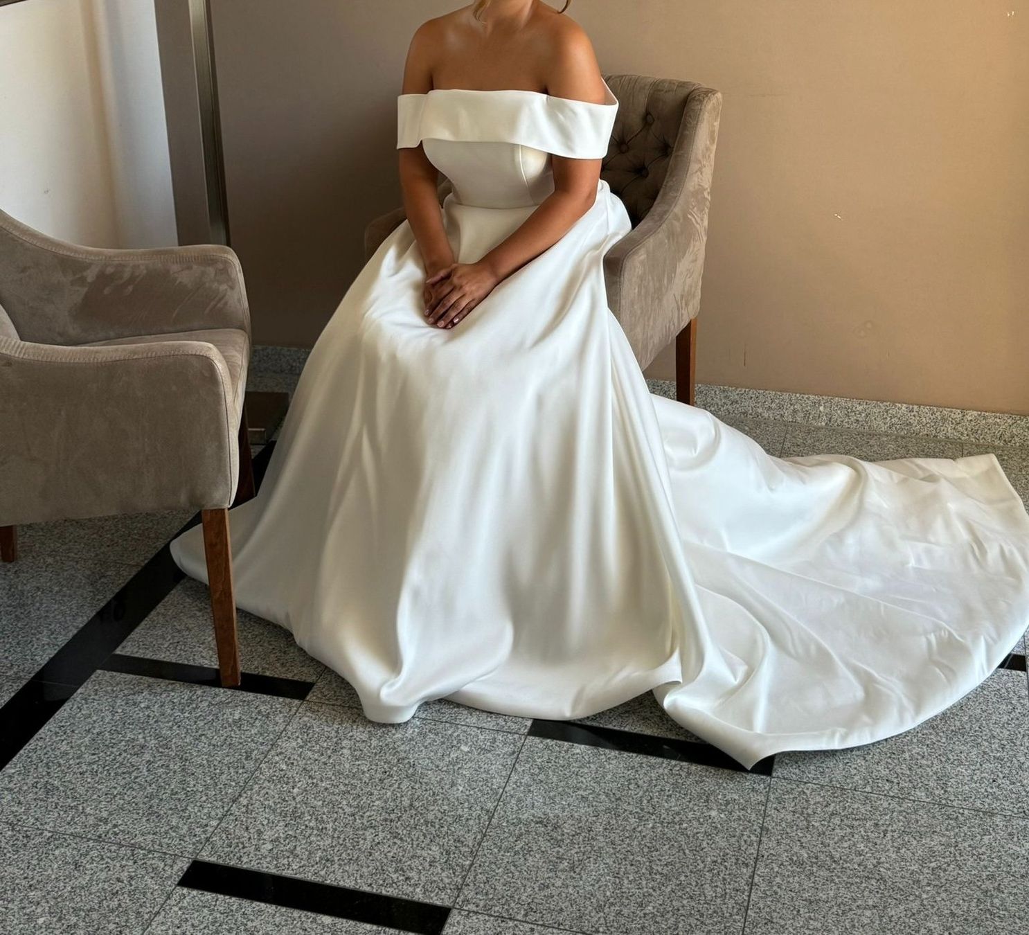 Vestiti: Secondhand Brautkleid von Stella York, Grösse 44-46 – Usato da Brunnen venduto da Herzig-Brautmode 4