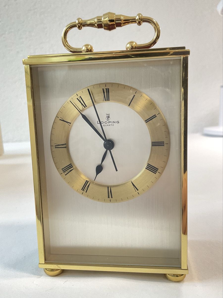 Stand- & Wanduhren: Pendulette de table, Looping new old stock avec boîte  – Gebraucht aus Malleray von Robot12 7