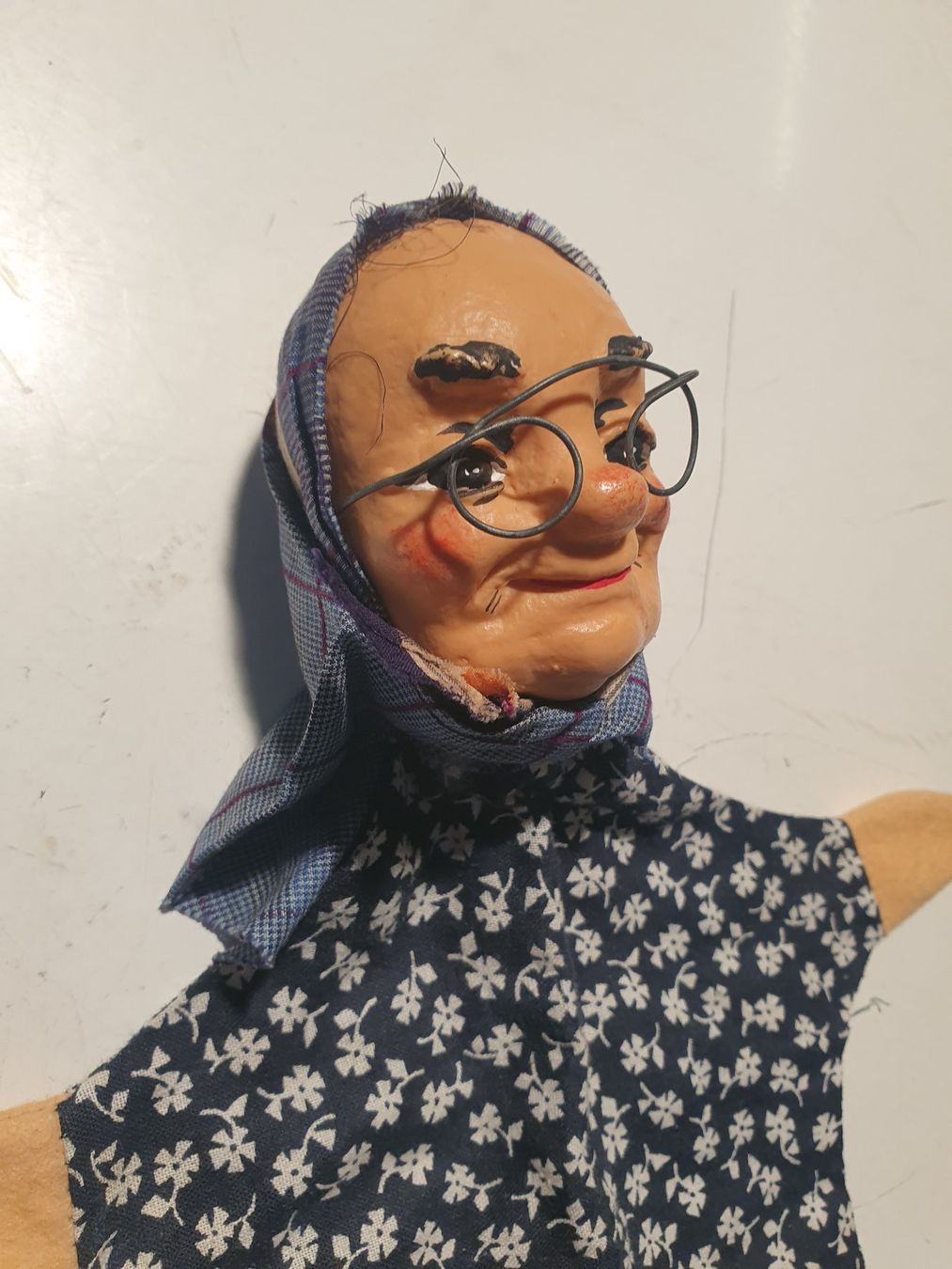 Bambole: Kasperlipuppe Grosi – Usato da Zürich venduto da loosebone 2