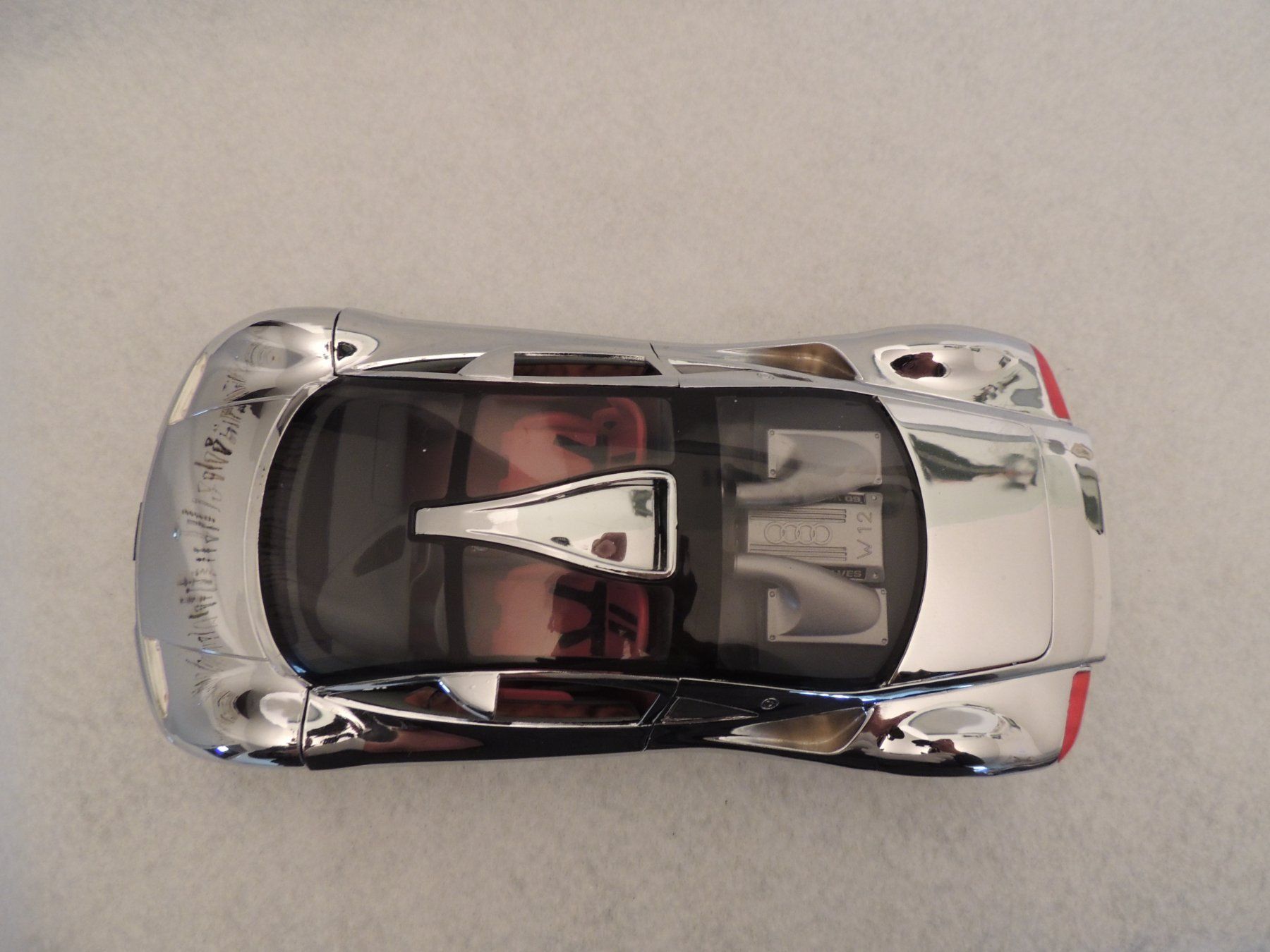 Audi Voitures modèles: Audi Avus Quattro W12 – D'occasion à Huttwil par Secondtrain 5