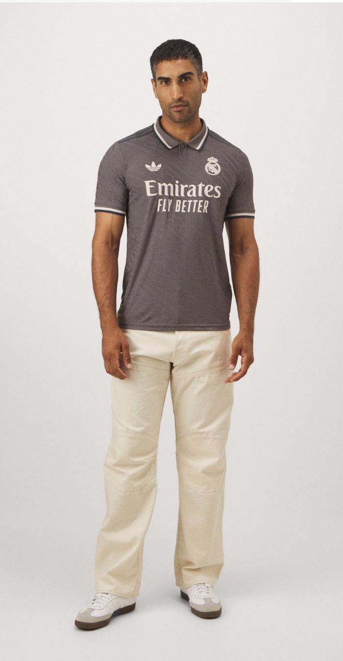 Adidas Canottiere & Pantaloni: Real Madrid Ausweichtrikot Authentic 160.-!! – Nuovo e nell'imballaggio originale da Miège venduto da CoinExpert1902 2