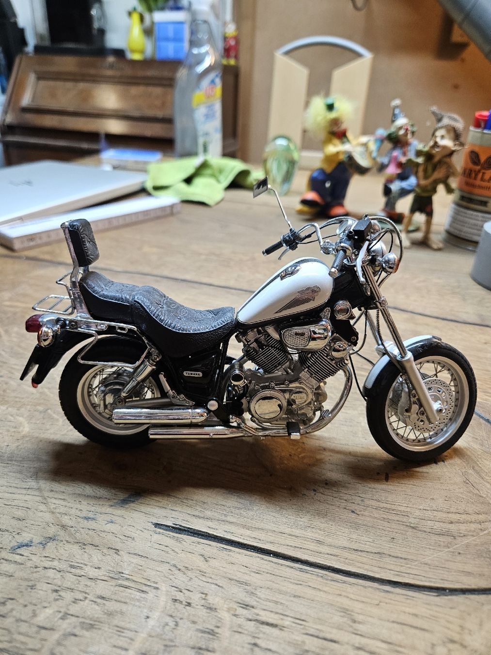 Kit di modellismo & Modellini statici: Yamaha Virago 1100 Modell detailliert (D) – Usato da Rorschach venduto da TimelessTrading 1