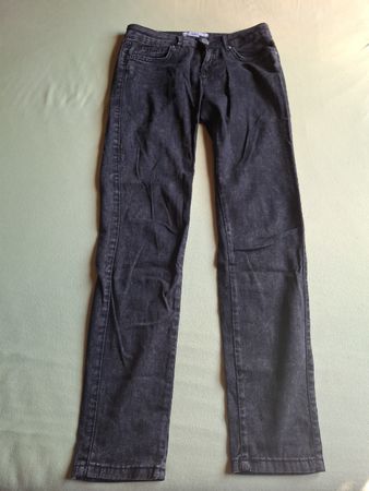 Pantalon taille 27/32 marque Loft 97% coton