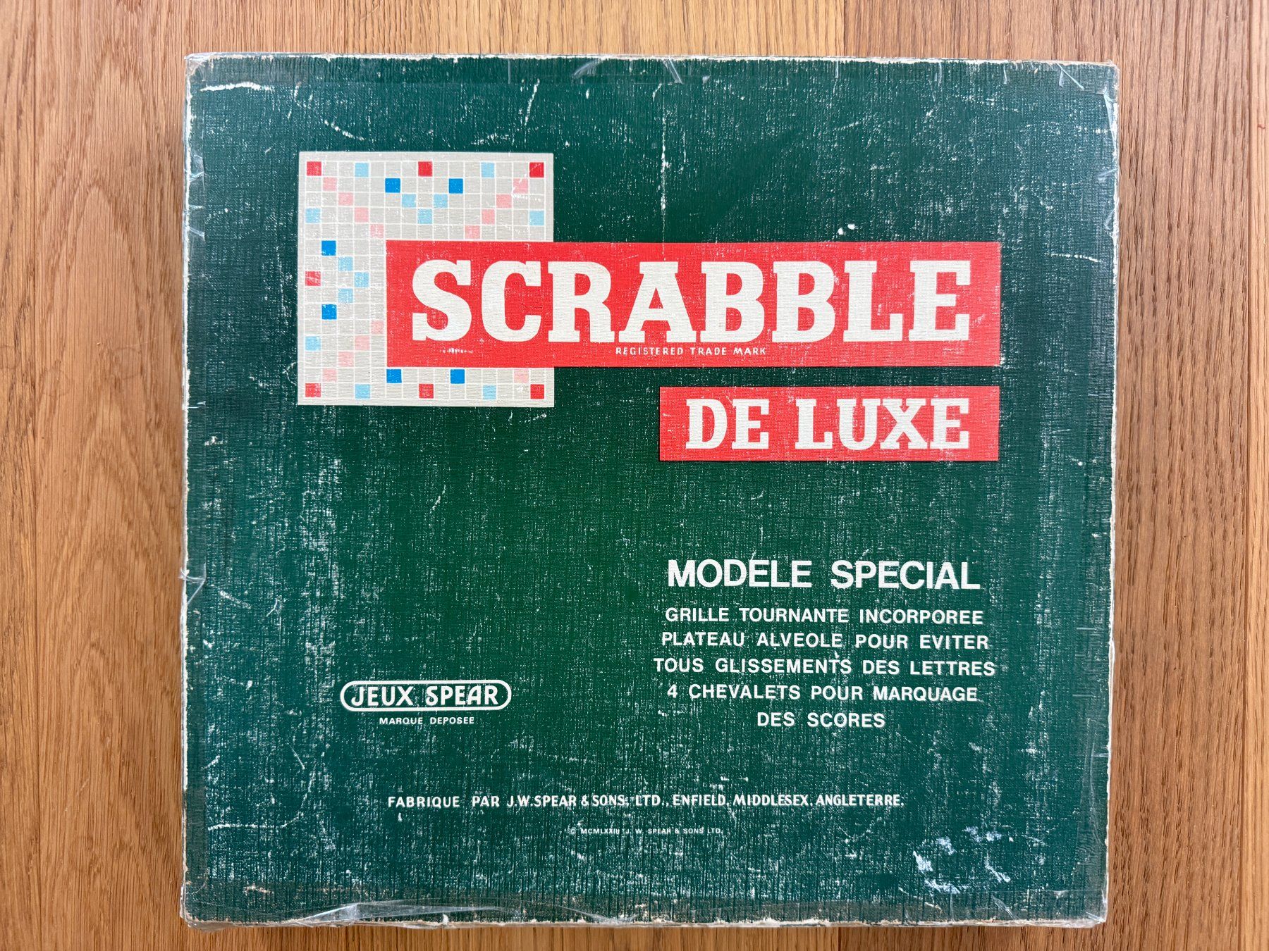 Jeux: Scrabble De Luxe modele special – D'occasion à Founex par MaevaMatahi