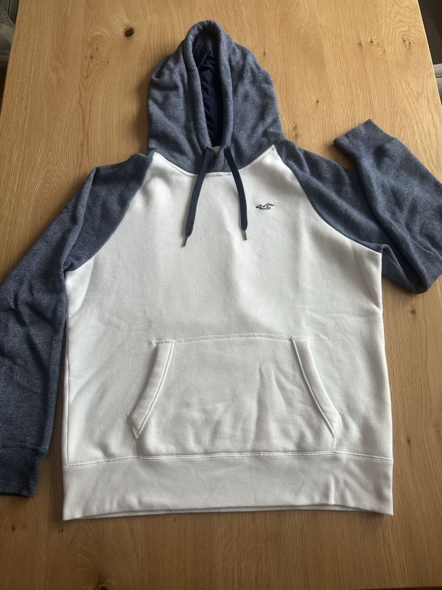 Hollister Maglioni & Felpe: Hollister Pullover mit Kapuze Grösse L guter Zust – Usato da Unterseen venduto da sim_hy9p