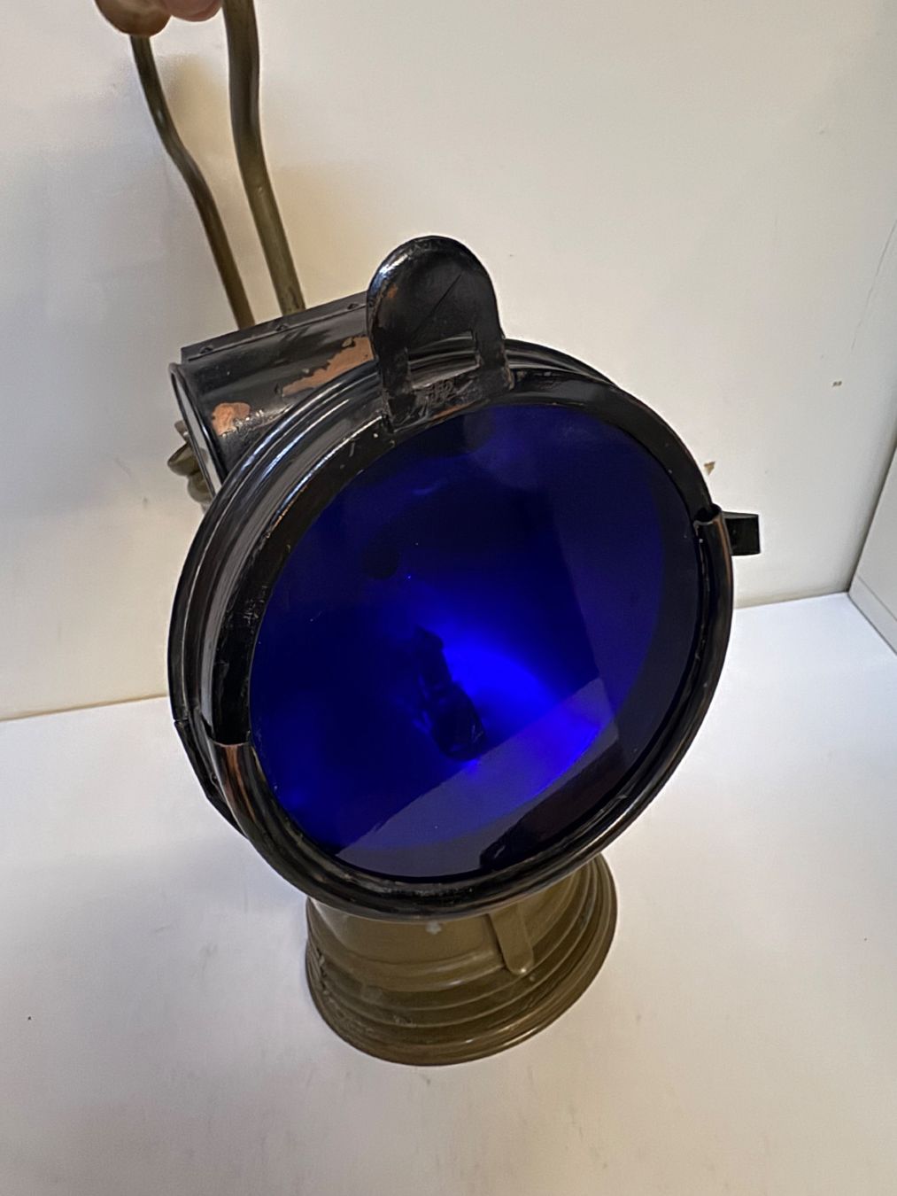 Lampade: Scheinwerfer Karbidlampe Karbidlaterne der Schweizer Armee – Usato da bad ragaz venduto da shopizol 1